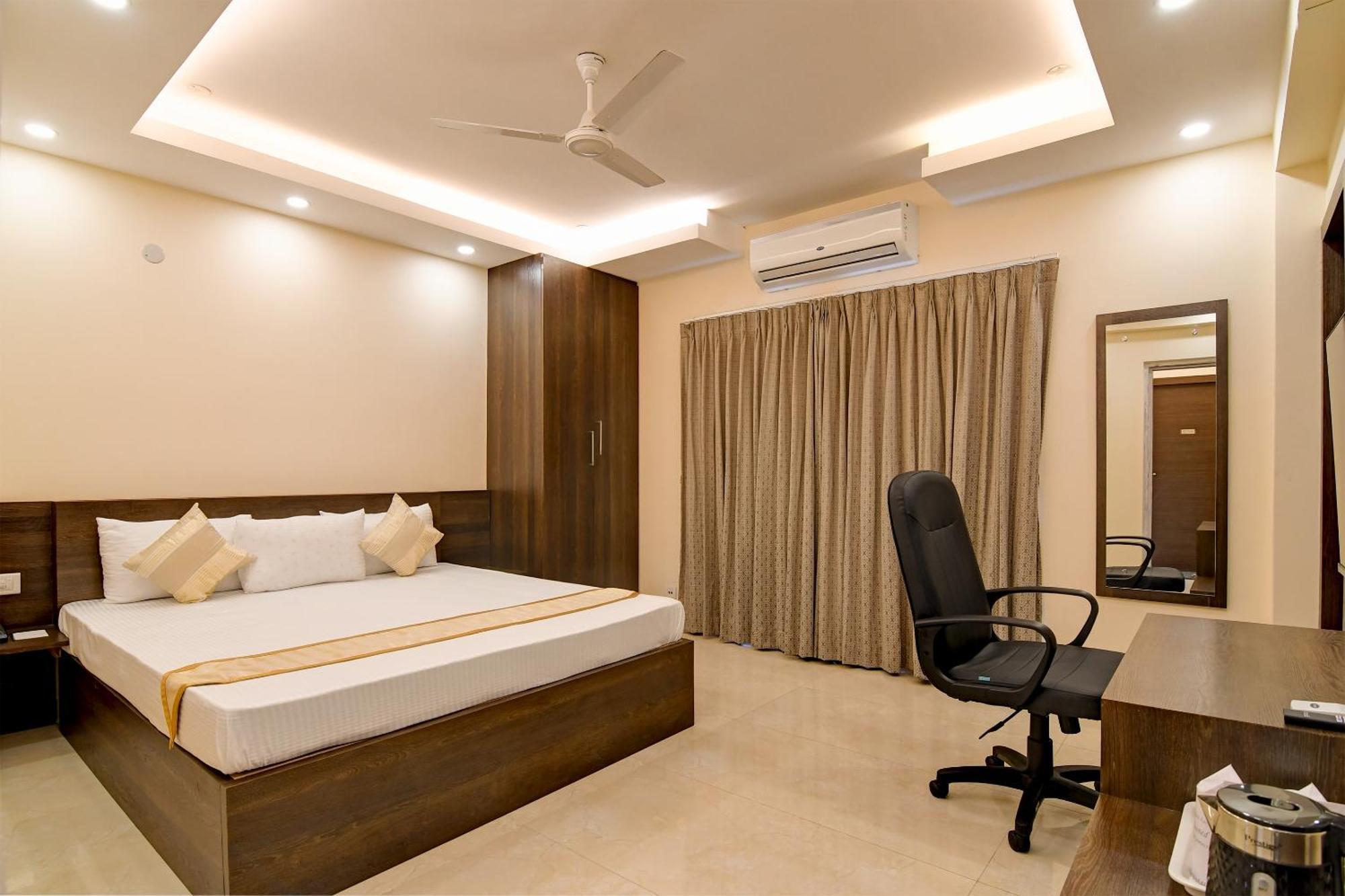 Lemon Prime Hotel New Town Bagian luar foto